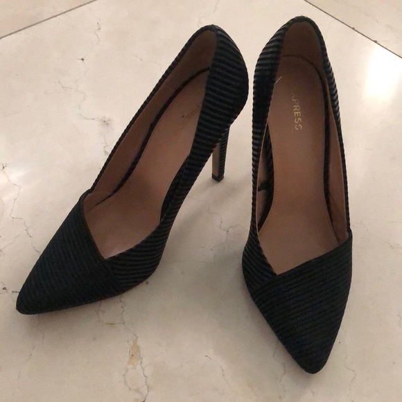 Express Shoes - Express Black Heels